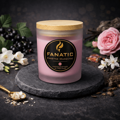 Kwietne Marzenie — świeca zapachowa premium